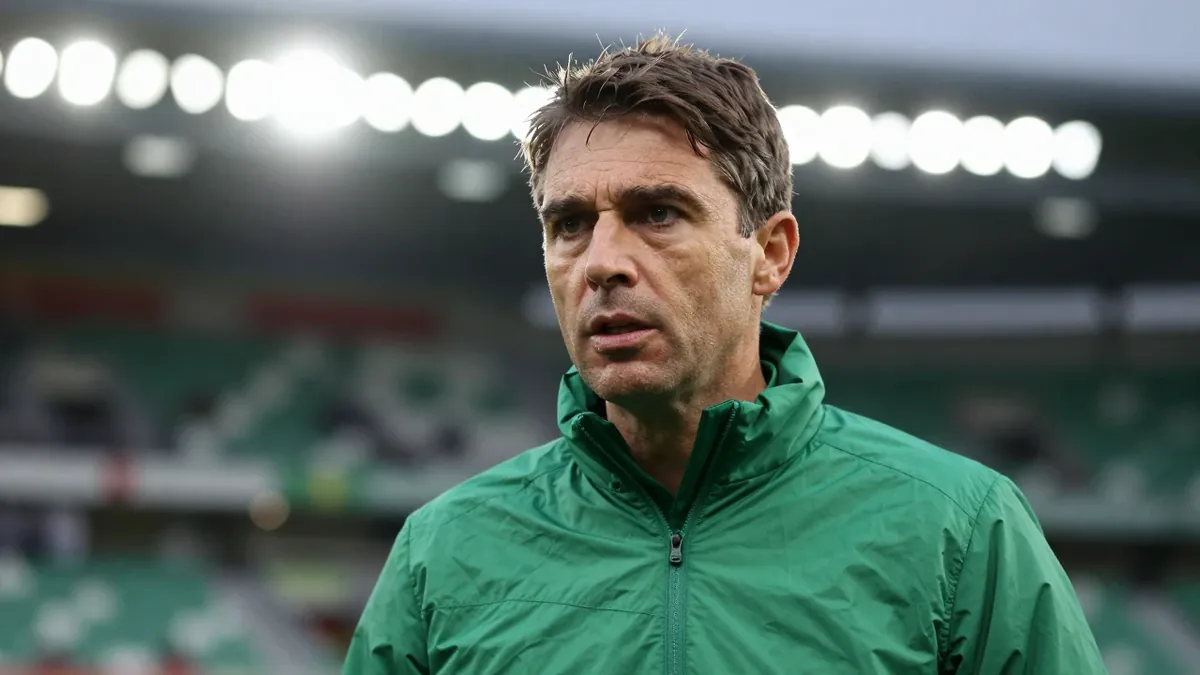 Glentoran boss Declan Devine provides an update on Pat Hoban's injury and a lengthy squad list missing seven players for...