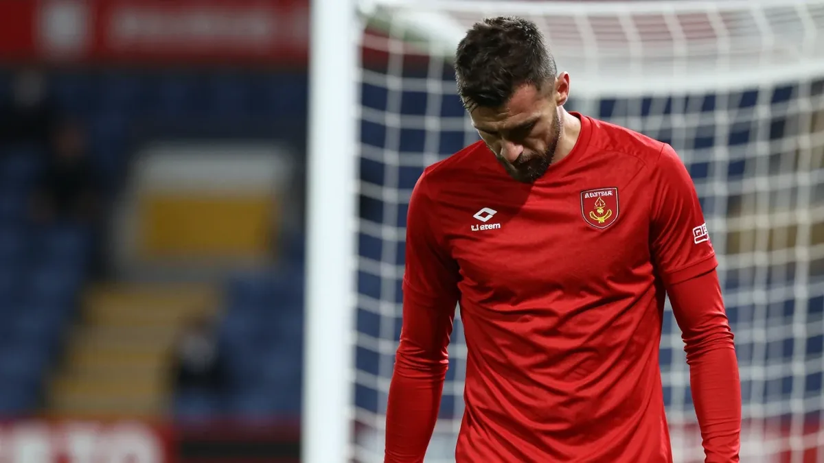 Glentoran suffered a 2-1 loss against Larne, with BBC Sport NI's Colin Coates highlighting Larne's sharp performance...